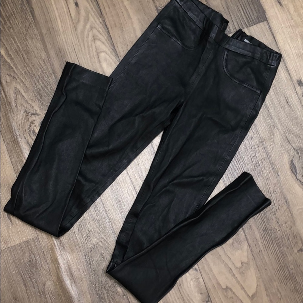 Leather leggings